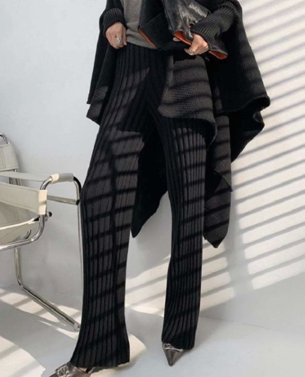 リブニットフレアカットパンツ 6色展開 - select store mirror meリブニットフレアカットパンツ 6色展開159952224mirror meselect store mirror me159952224ホワイト S