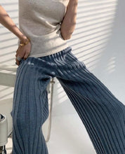 リブニットフレアカットパンツ 6色展開 - select store mirror meリブニットフレアカットパンツ 6色展開159952224mirror meselect store mirror me159952224ホワイト S