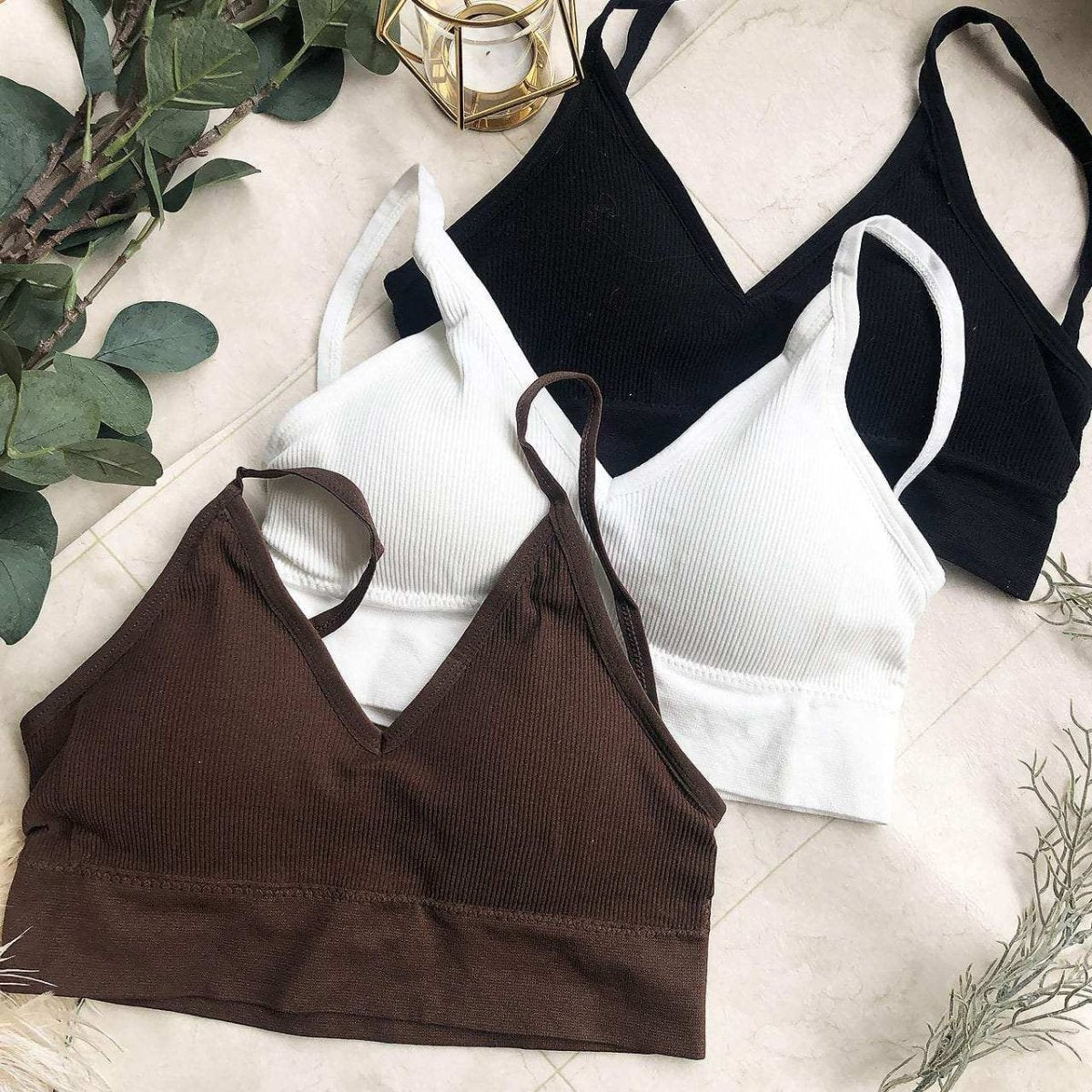 カップ付きオープンバックビスチェ 6色展開 - select store mirror meカップ付きオープンバックビスチェ 6色展開194555600mirror meselect store mirror me194555600ホワイト