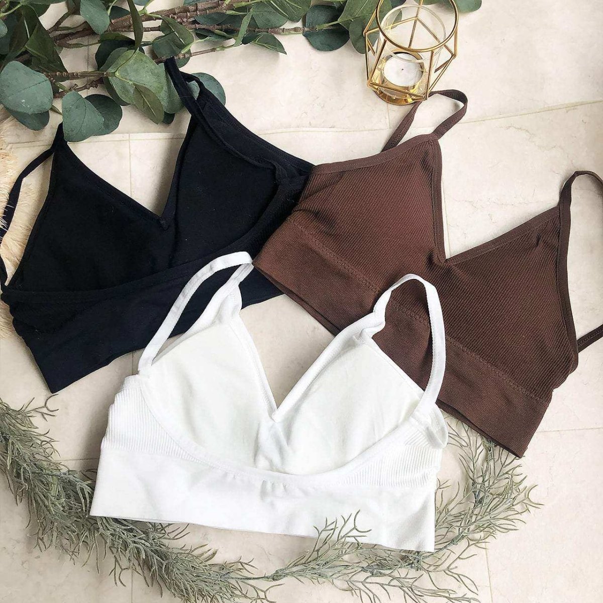 カップ付きオープンバックビスチェ 6色展開 - select store mirror meカップ付きオープンバックビスチェ 6色展開194555600mirror meselect store mirror me194555600ホワイト