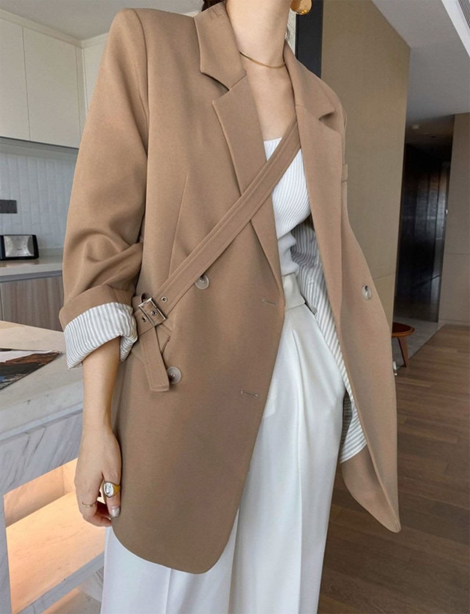 【動画あり】ヌーディーベージュアシンメトリーロングベルトジャケット - select store mirror me【動画あり】ヌーディーベージュアシンメトリーロングベルトジャケット84841688mirror meselect store mirror me84841688S