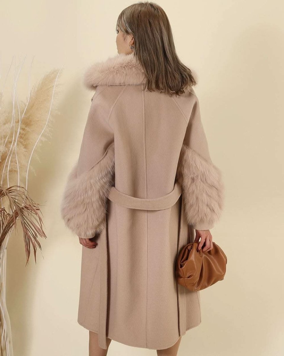 【高品質ウール95%&リアルフォックスファー100%】【動画あり】ボリュームファースリーブ襟ロングスリットコート 3色展開 - select store mirror me【高品質ウール95%&リアルフォックスファー100%】【動画あり】ボリュームファースリーブ襟ロングスリットコート 3色展開153368547mirror meselect store mirror me153368547ホワイト M