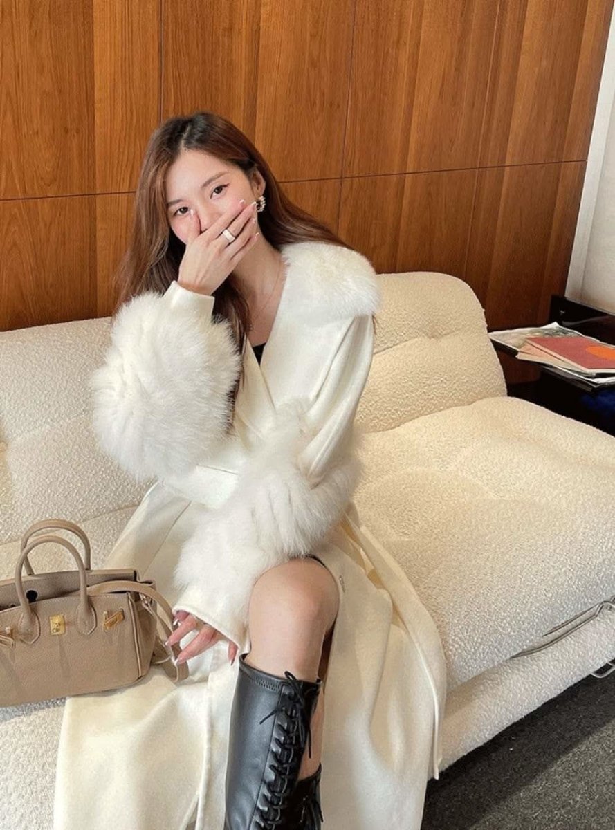 【高品質ウール95%&リアルフォックスファー100%】【動画あり】ボリュームファースリーブ襟ロングスリットコート 3色展開 - select store mirror me【高品質ウール95%&リアルフォックスファー100%】【動画あり】ボリュームファースリーブ襟ロングスリットコート 3色展開153368547mirror meselect store mirror me153368547ホワイト M