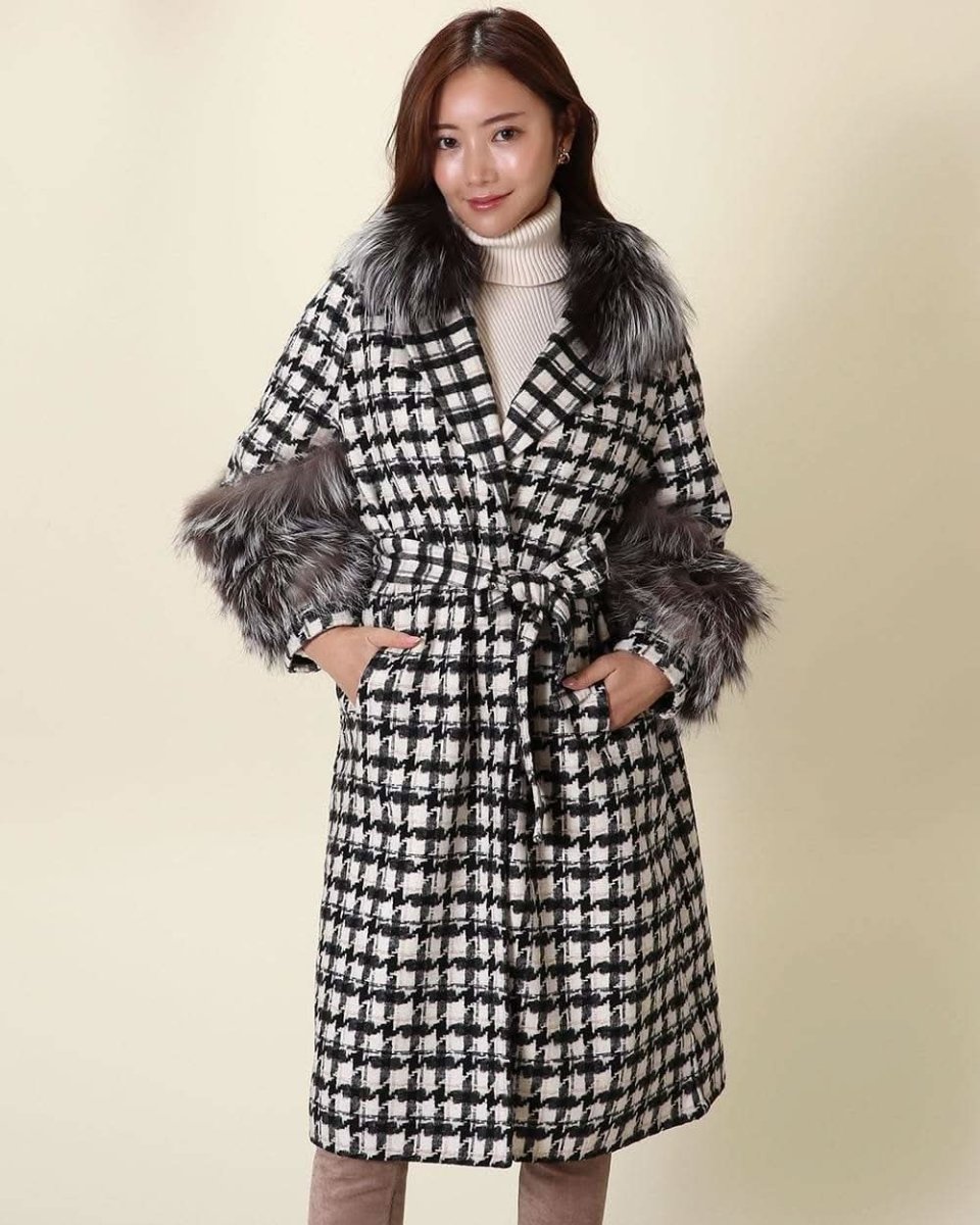 【高品質ウール95%&リアルフォックスファー100%】【動画あり】ボリュームファースリーブ襟ロングスリットコート 3色展開 - select store mirror me【高品質ウール95%&リアルフォックスファー100%】【動画あり】ボリュームファースリーブ襟ロングスリットコート 3色展開153368547mirror meselect store mirror me153368547ホワイト M