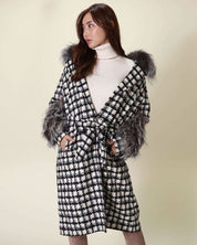 【高品質ウール95%&リアルフォックスファー100%】【動画あり】ボリュームファースリーブ襟ロングスリットコート 3色展開 - select store mirror me【高品質ウール95%&リアルフォックスファー100%】【動画あり】ボリュームファースリーブ襟ロングスリットコート 3色展開153368547mirror meselect store mirror me153368547ホワイト M