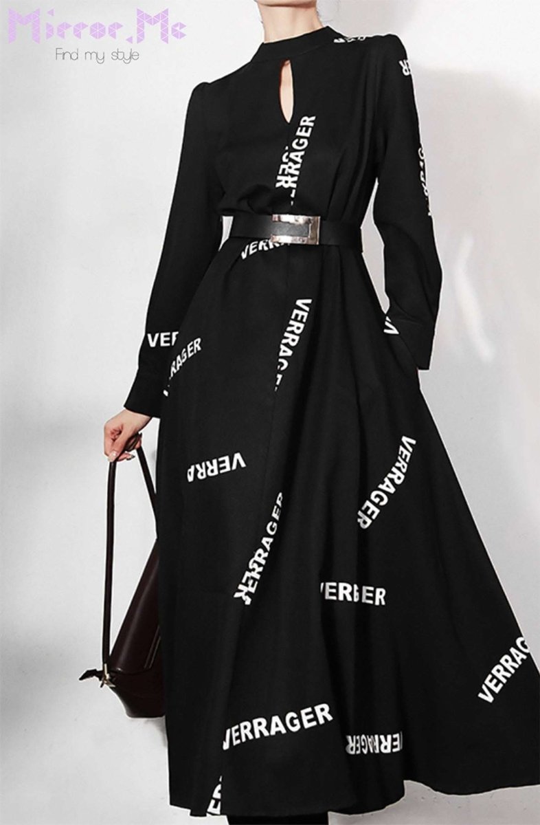 【動画あり】ロゴデザインウエストベルト付きハイネックブラックワンピース - select store mirror me【動画あり】ロゴデザインウエストベルト付きハイネックブラックワンピース97487756mirror meselect store mirror me97487756S