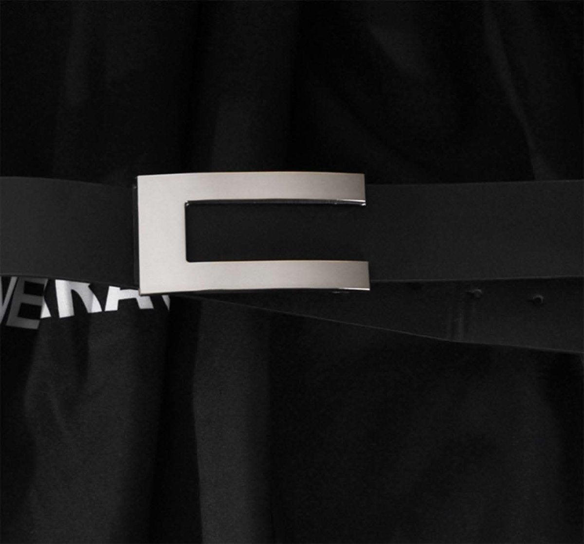 【動画あり】ロゴデザインウエストベルト付きハイネックブラックワンピース - select store mirror me【動画あり】ロゴデザインウエストベルト付きハイネックブラックワンピース97487756mirror meselect store mirror me97487756S