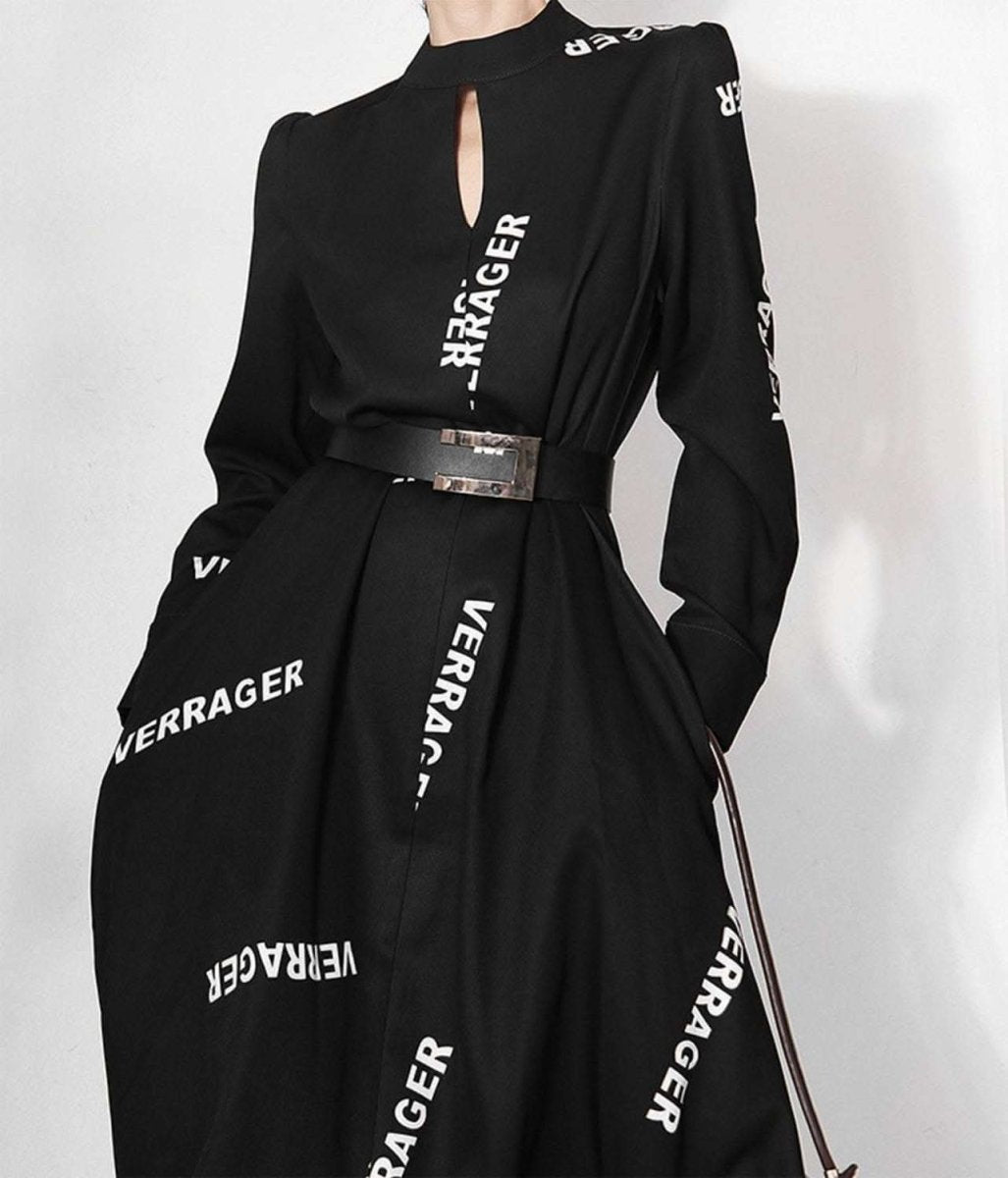 【動画あり】ロゴデザインウエストベルト付きハイネックブラックワンピース - select store mirror me【動画あり】ロゴデザインウエストベルト付きハイネックブラックワンピース97487756mirror meselect store mirror me97487756S