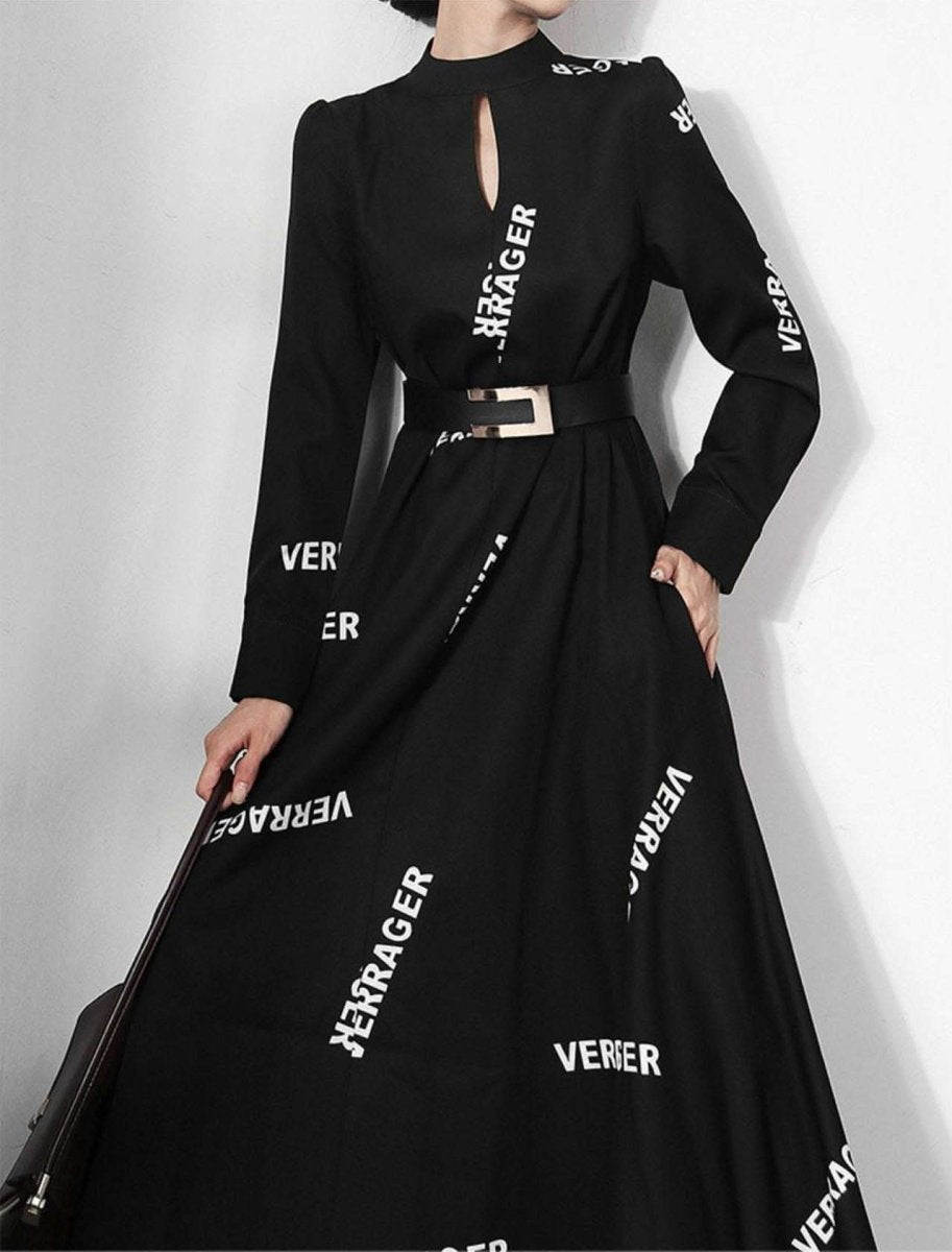 【動画あり】ロゴデザインウエストベルト付きハイネックブラックワンピース - select store mirror me【動画あり】ロゴデザインウエストベルト付きハイネックブラックワンピース97487756mirror meselect store mirror me97487756S