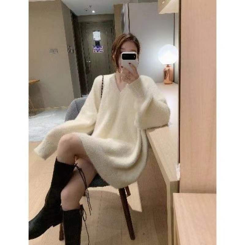 ミンクVネックニット