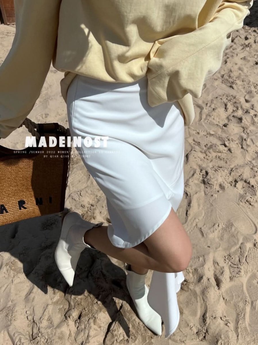 アシンメトリーカットKIKIスカート 4色展開 - select store mirror meアシンメトリーカットKIKIスカート 4色展開205735502mirror meselect store mirror me205735502ホワイトS