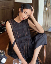 <Lサイズ1点即納><サイズ展開豊富>【動画あり】上質プリーツブラックシースルーフレアトップス - select store mirror me<Lサイズ1点即納><サイズ展開豊富>【動画あり】上質プリーツブラックシースルーフレアトップス194555354mirror meselect store mirror me194555354M