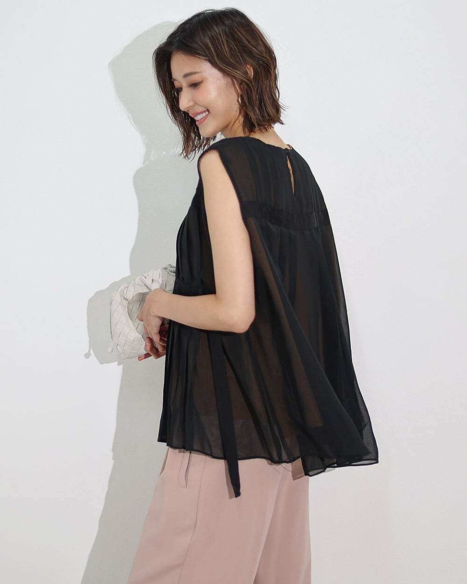 <Lサイズ1点即納><サイズ展開豊富>【動画あり】上質プリーツブラックシースルーフレアトップス - select store mirror me<Lサイズ1点即納><サイズ展開豊富>【動画あり】上質プリーツブラックシースルーフレアトップス194555354mirror meselect store mirror me194555354M