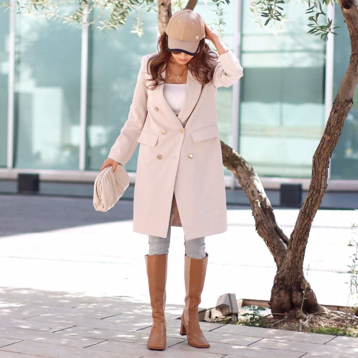 <ベージュM1点即納>【殿堂入り】【動画あり】ゴールドボタン美ラインロングジャケット 2色展開 - select store mirror me<ベージュM1点即納>【殿堂入り】【動画あり】ゴールドボタン美ラインロングジャケット 2色展開102063628mirror meselect store mirror me102063628ベージュ S