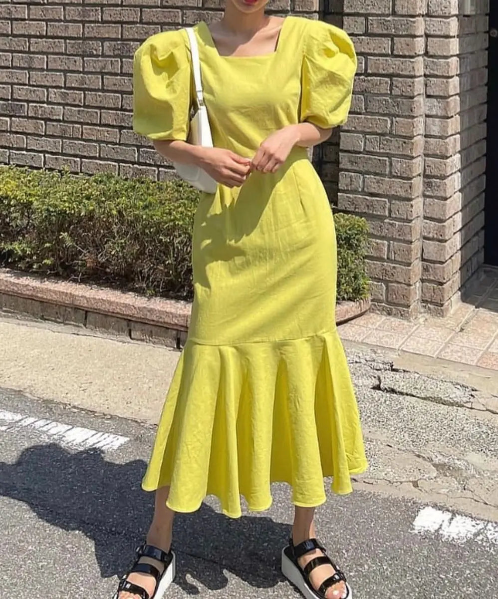 【ブラックM1点即納】バックオープンリボンマーメイドワンピース 2色展開 mirror me