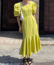 【ブラックM1点即納】バックオープンリボンマーメイドワンピース 2色展開 mirror me