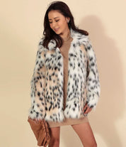 <ホワイトM1点即納>【動画あり】ニュアンスカラーダルメシアンファーコート 2色展開 - select store mirror me<ホワイトM1点即納>【動画あり】ニュアンスカラーダルメシアンファーコート 2色展開194476998mirror meselect store mirror me194476998ホワイト S