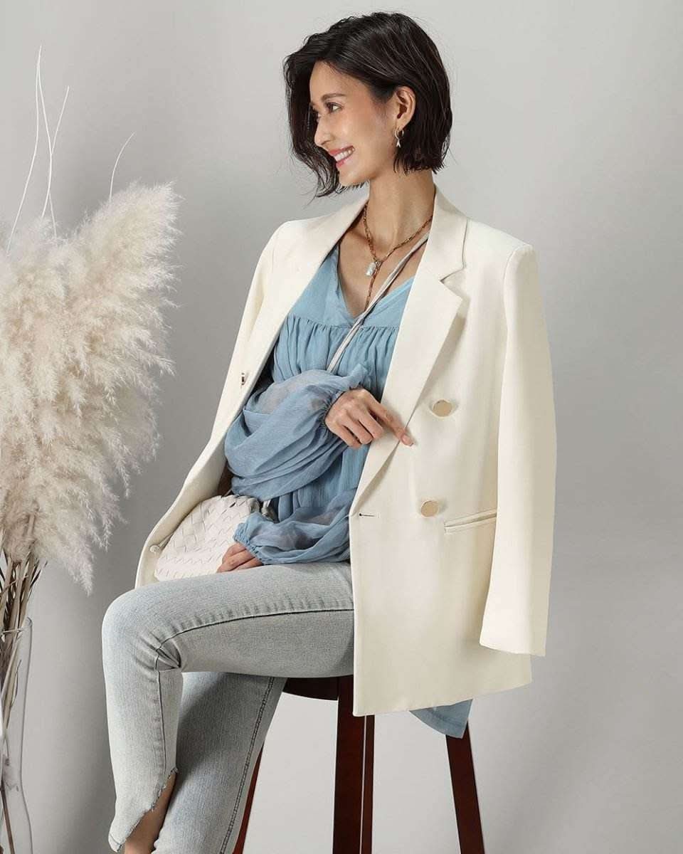 <Mサイズ1点即納>【動画あり】美ラインシンプルシングルボタンジャケット 2色展開 - select store mirror me<Mサイズ1点即納>【動画あり】美ラインシンプルシングルボタンジャケット 2色展開194552775mirror meselect store mirror me194552775S