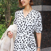 <ホワイトMサイズ1点即納><2WAY可能>【動画あり】Vネックウエストリボンダルメシアンワンピース 2色展開 - select store mirror me<ホワイトMサイズ1点即納><2WAY可能>【動画あり】Vネックウエストリボンダルメシアンワンピース 2色展開196213492mirror meselect store mirror me196213492ホワイトS