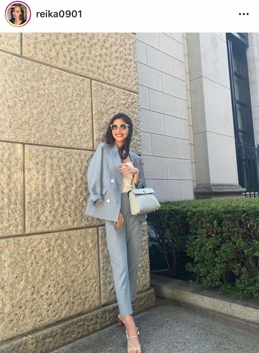 <Mサイズ1点即納>最高のシルエット!【動画あり】シェルアイスブルー美シルエットパンツ - select store mirror me<Mサイズ1点即納>最高のシルエット!【動画あり】シェルアイスブルー美シルエットパンツ52696303mirror meselect store mirror me52696303XS