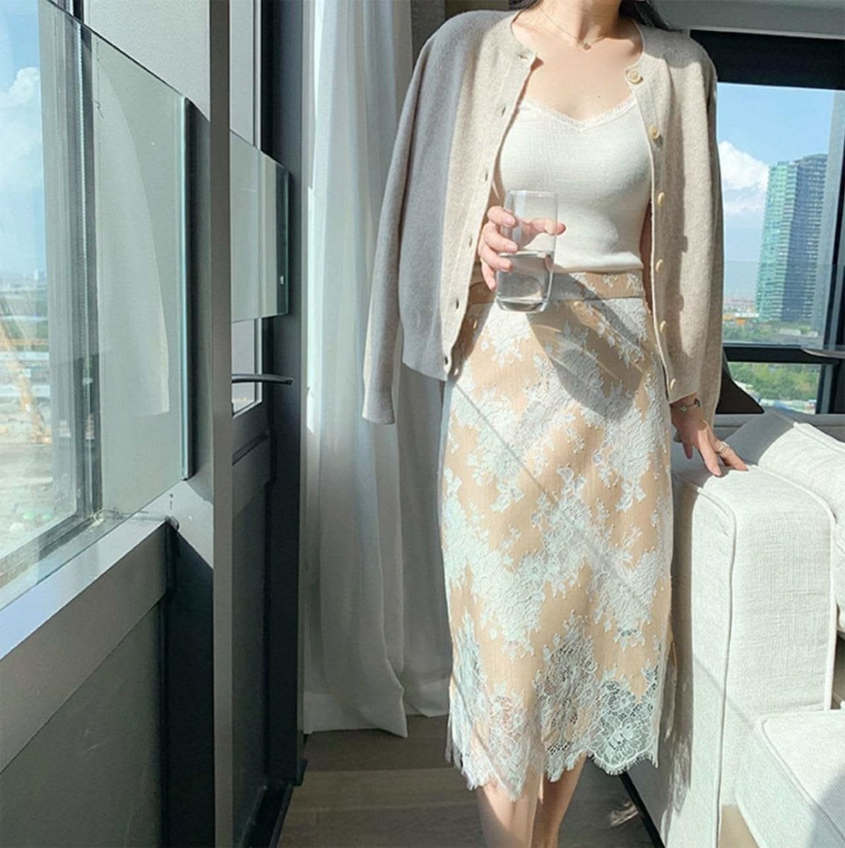 <Mサイズ1点即納>【動画あり】ヴィンテージ繊細レースヌーディー美ラインスカート - select store mirror me<Mサイズ1点即納>【動画あり】ヴィンテージ繊細レースヌーディー美ラインスカート97433172mirror meselect store mirror me97433172S