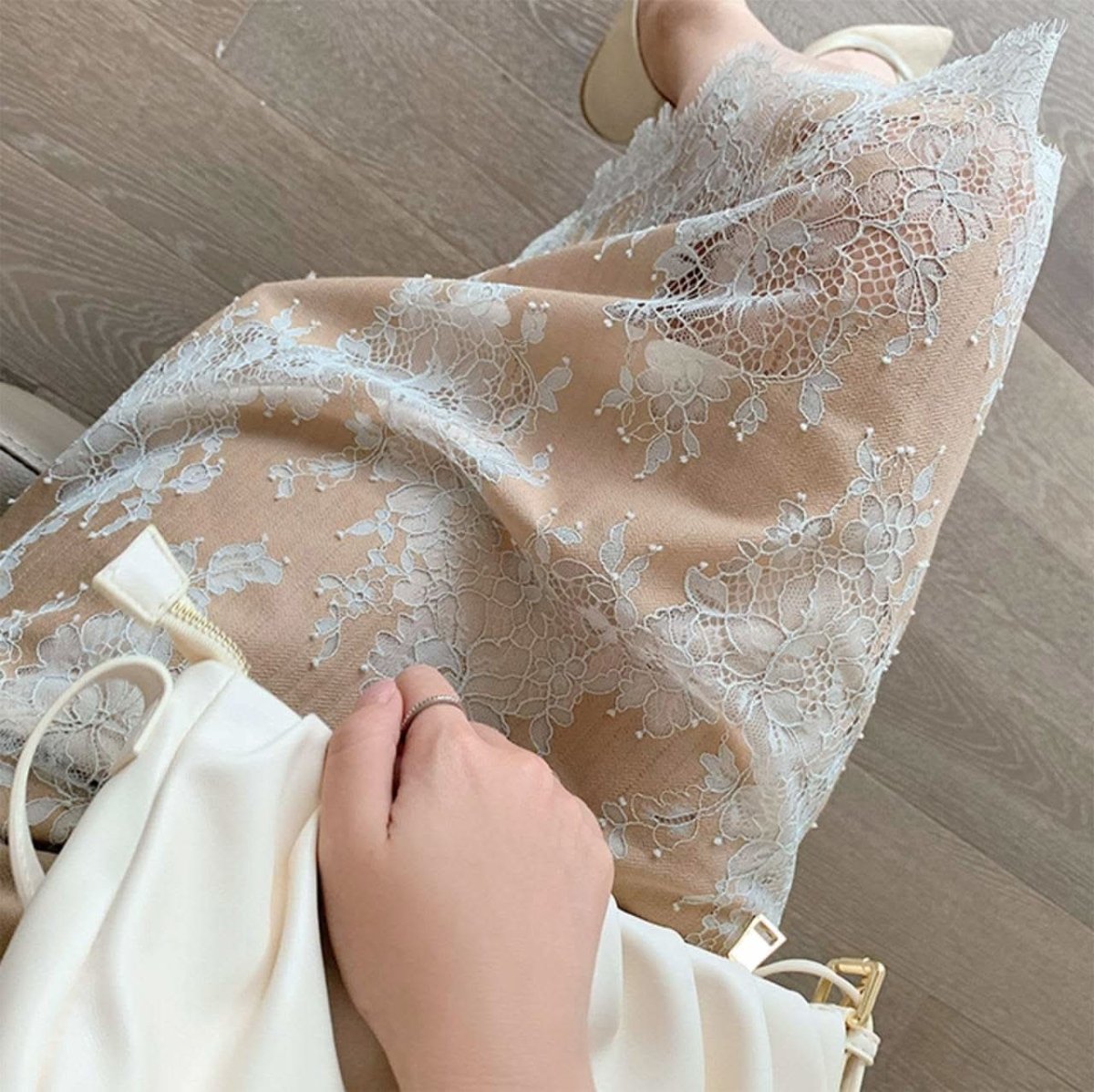 <Mサイズ1点即納>【動画あり】ヴィンテージ繊細レースヌーディー美ラインスカート - select store mirror me<Mサイズ1点即納>【動画あり】ヴィンテージ繊細レースヌーディー美ラインスカート97433172mirror meselect store mirror me97433172S