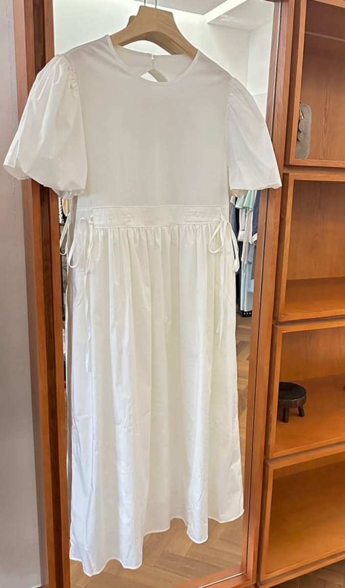 バックカットパフスリーブホワイトワンピース - select store mirror meバックカットパフスリーブホワイトワンピースmirror meselect store mirror meフリーサイズ