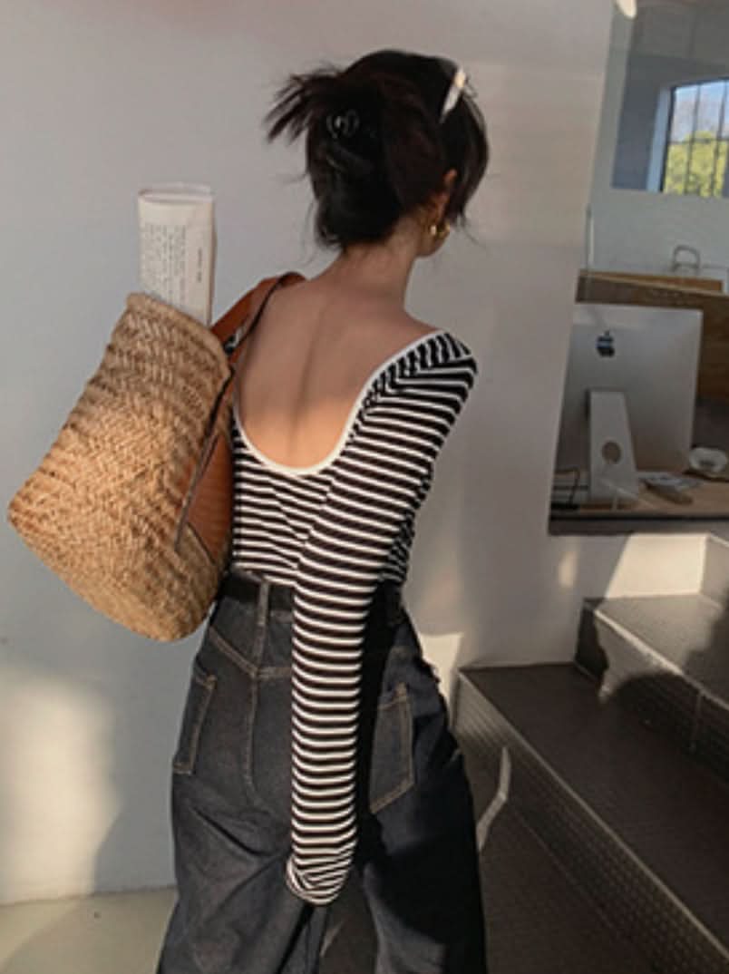 【大人気】バックカッティングオープンボーダートップス - select store mirror me【大人気】バックカッティングオープンボーダートップスmirror meselect store mirror meフリーサイズ