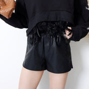 <ブラックS1点即納>セミマットPUレザーショート丈ソフトスリットパンツ 3色展開 - select store mirror me<ブラックS1点即納>セミマットPUレザーショート丈ソフトスリットパンツ 3色展開79223270mirror meselect store mirror me79223270ベージュ S