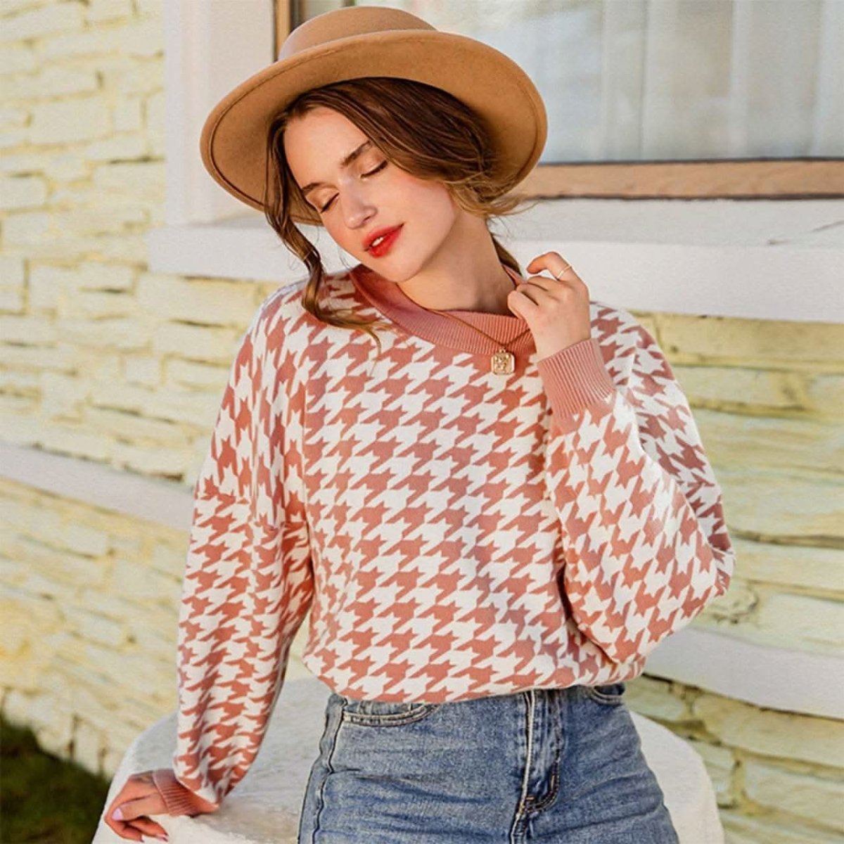 <ベージュS1点、ブラックSサイズ1点即納>【カラー展開豊富】【動画あり】千鳥格子柄ベーシックシルエットニットトップス 5色展開 - select store mirror me<ベージュS1点、ブラックSサイズ1点即納>【カラー展開豊富】【動画あり】千鳥格子柄ベーシックシルエットニットトップス 5色展開194486737mirror meselect store mirror me194486737【即納】ベージュ S