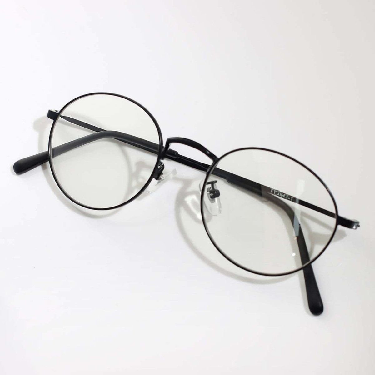 SALE【通常3,780▶︎3,402円】<一部即納あり>【曇らない特殊加工】UV&ブルーライト軽減オーバルだてメガネ 2色展開 - select store mirror meSALE【通常3,780▶︎3,402円】<一部即納あり>【曇らない特殊加工】UV&ブルーライト軽減オーバルだてメガネ 2色展開106705379mirror meselect store mirror me106705379ブラック
