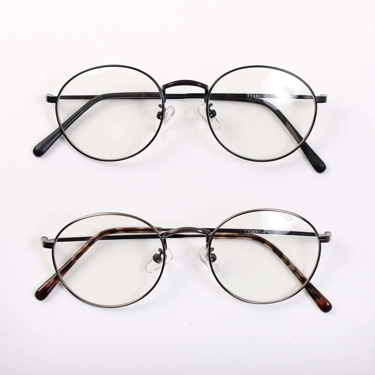 SALE【通常3,780▶︎3,402円】<一部即納あり>【曇らない特殊加工】UV&ブルーライト軽減オーバルだてメガネ 2色展開 - select store mirror meSALE【通常3,780▶︎3,402円】<一部即納あり>【曇らない特殊加工】UV&ブルーライト軽減オーバルだてメガネ 2色展開106705379mirror meselect store mirror me106705379ブラック