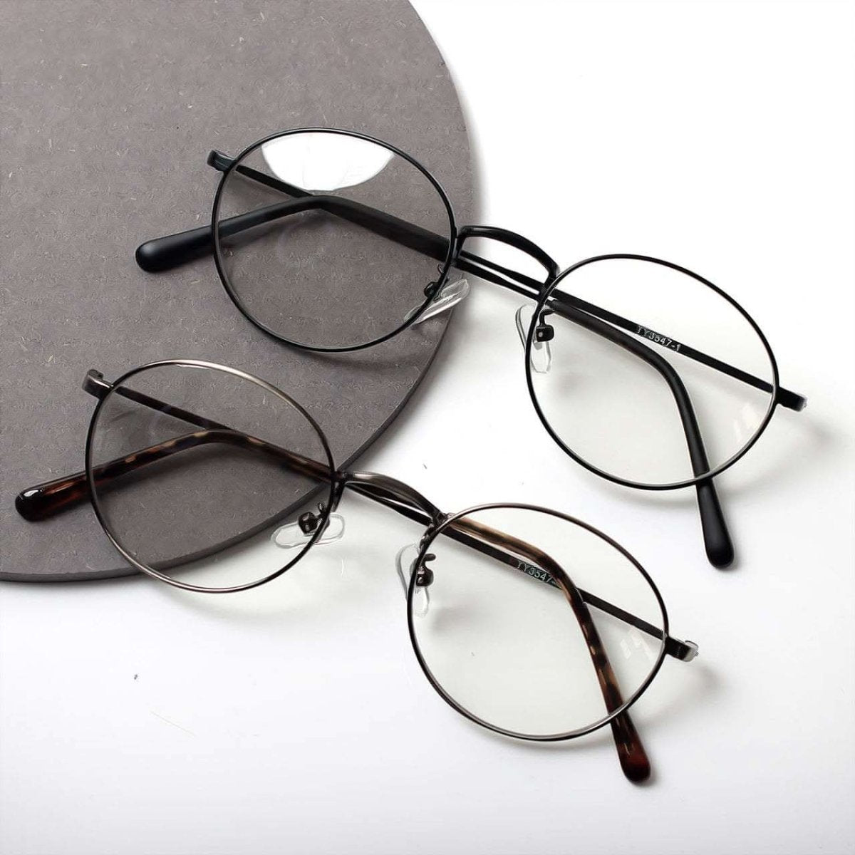 SALE【通常3,780▶︎3,402円】<一部即納あり>【曇らない特殊加工】UV&ブルーライト軽減オーバルだてメガネ 2色展開 - select store mirror meSALE【通常3,780▶︎3,402円】<一部即納あり>【曇らない特殊加工】UV&ブルーライト軽減オーバルだてメガネ 2色展開106705379mirror meselect store mirror me106705379ブラック
