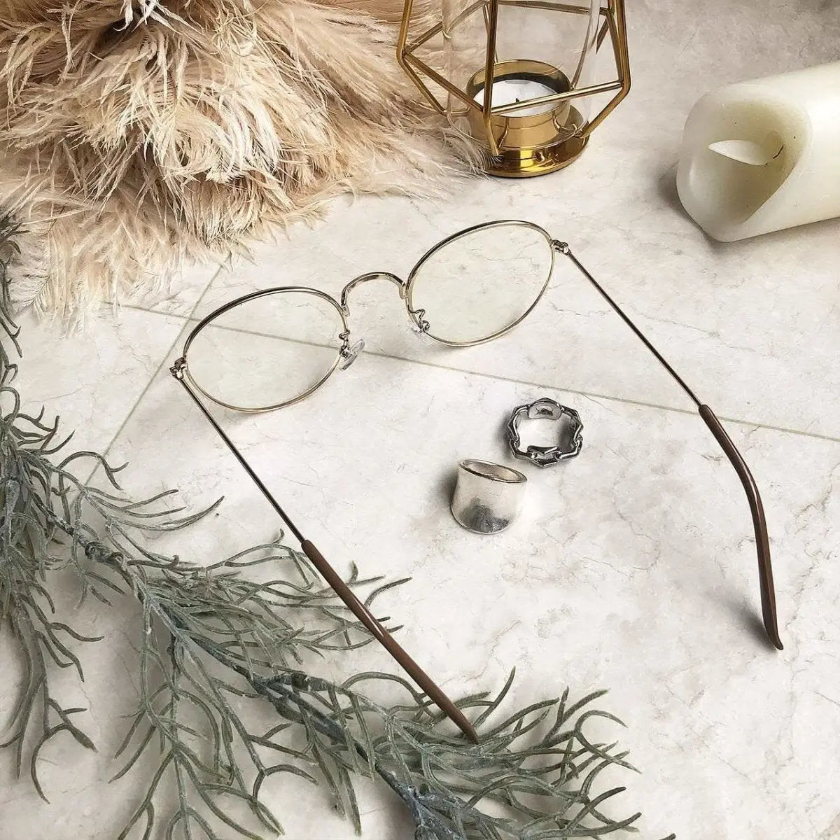 SALE【通常3,780▶︎3,402円】<即納>【曇らない特殊加工】UV&ブルーライト軽減ゴールドフレームだてメガネ 2色展開 mirror me