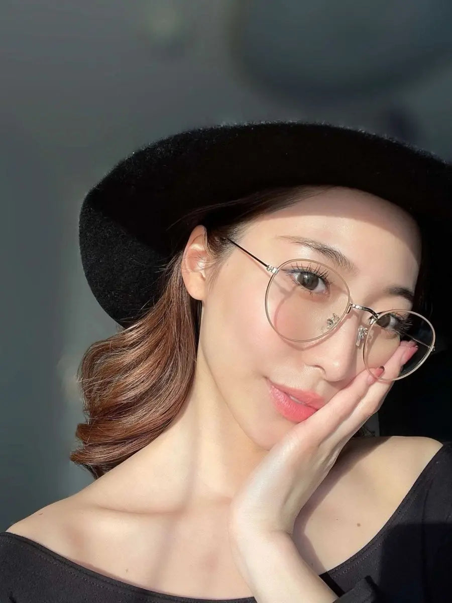 SALE【通常3,780▶︎3,402円】<即納>【曇らない特殊加工】UV&ブルーライト軽減ゴールドフレームだてメガネ 2色展開 mirror me