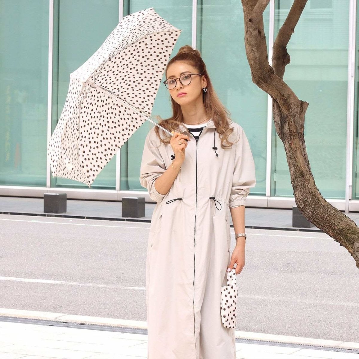 SALE【通常4,980▶︎4,482円】<グレー即納1点>晴雨兼用ドットレオパード柄折り畳み傘 2色展開 - select store mirror meSALE【通常4,980▶︎4,482円】<グレー即納1点>晴雨兼用ドットレオパード柄折り畳み傘 2色展開121121324mirror meselect store mirror me121121324ホワイト