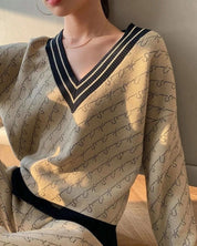 【動画あり】大ヒット!ロゴデザインVネックトップス&フレアパンツニットセットアップ 2色展開 - select store mirror me【動画あり】大ヒット!ロゴデザインVネックトップス&フレアパンツニットセットアップ 2色展開155607451mirror meselect store mirror me155607451ベージュS