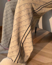 【動画あり】大ヒット!ロゴデザインVネックトップス&フレアパンツニットセットアップ 2色展開 - select store mirror me【動画あり】大ヒット!ロゴデザインVネックトップス&フレアパンツニットセットアップ 2色展開155607451mirror meselect store mirror me155607451ベージュS