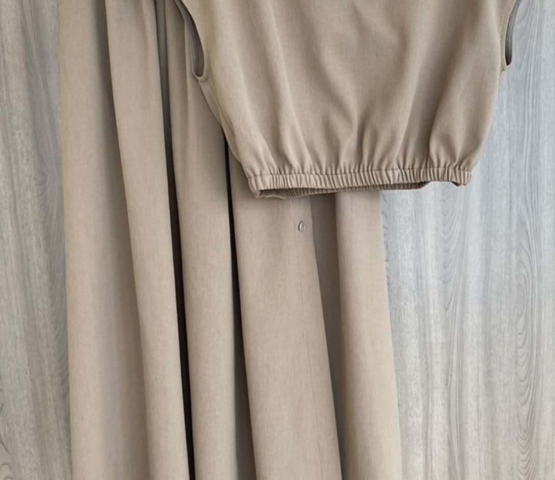 Vネックトップス&サイドボタンスカート2点セット 2色展開 - select store mirror meVネックトップス&サイドボタンスカート2点セット 2色展開178971836mirror meselect store mirror me178971836ベージュS