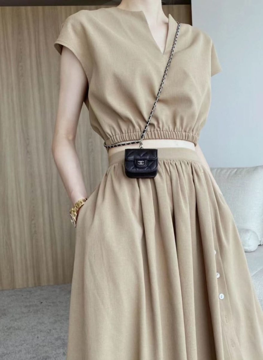 Vネックトップス&サイドボタンスカート2点セット 2色展開 - select store mirror meVネックトップス&サイドボタンスカート2点セット 2色展開178971836mirror meselect store mirror me178971836ベージュS