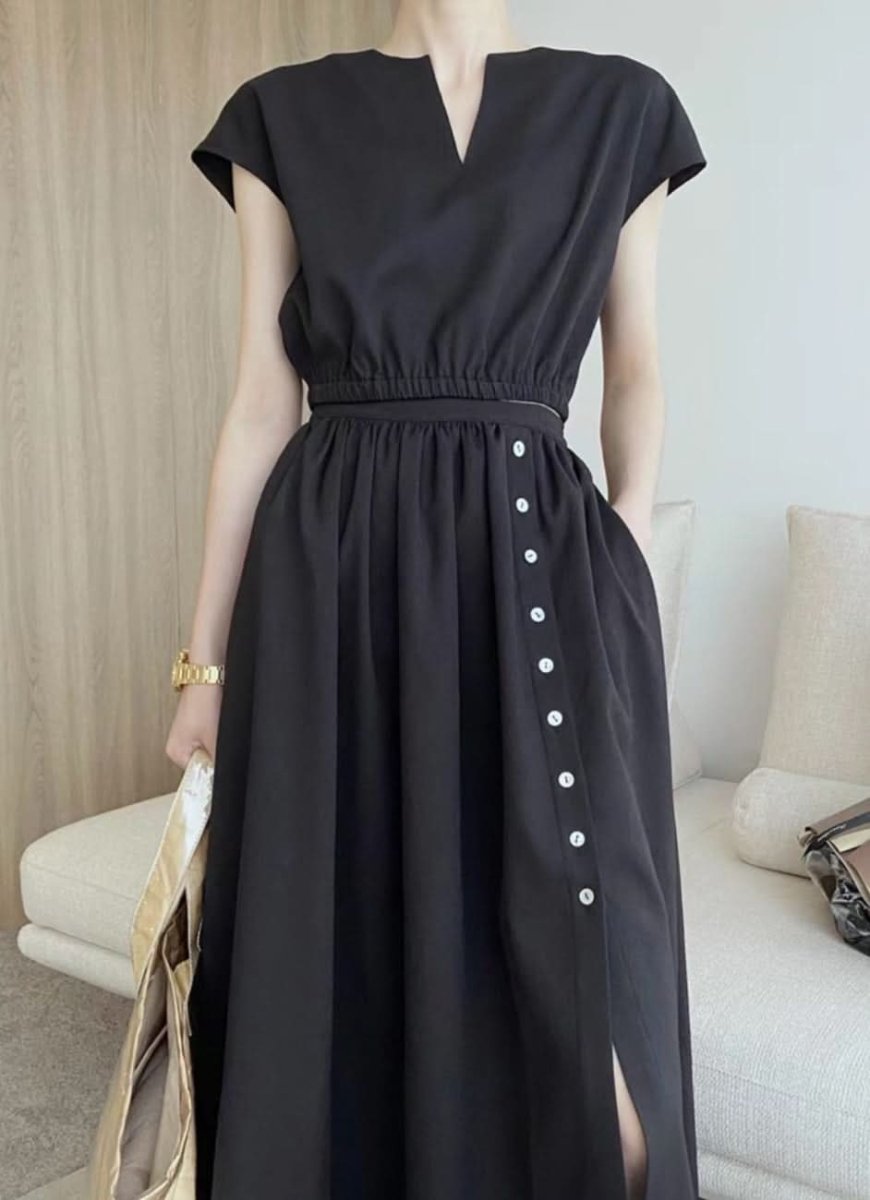 Vネックトップス&サイドボタンスカート2点セット 2色展開 - select store mirror meVネックトップス&サイドボタンスカート2点セット 2色展開178971836mirror meselect store mirror me178971836ベージュS