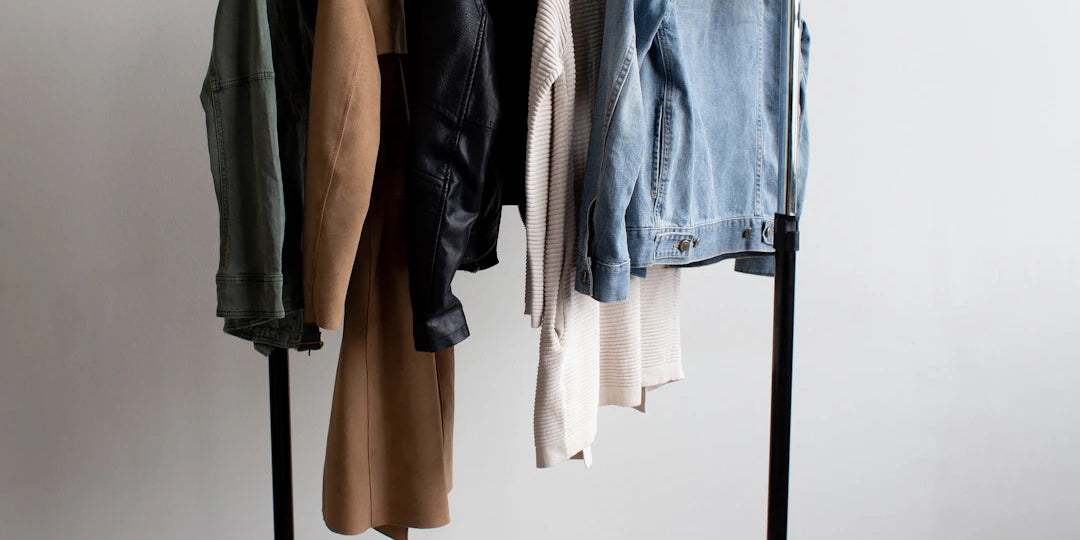 シーン別の着こなし術で魅力を引き出す