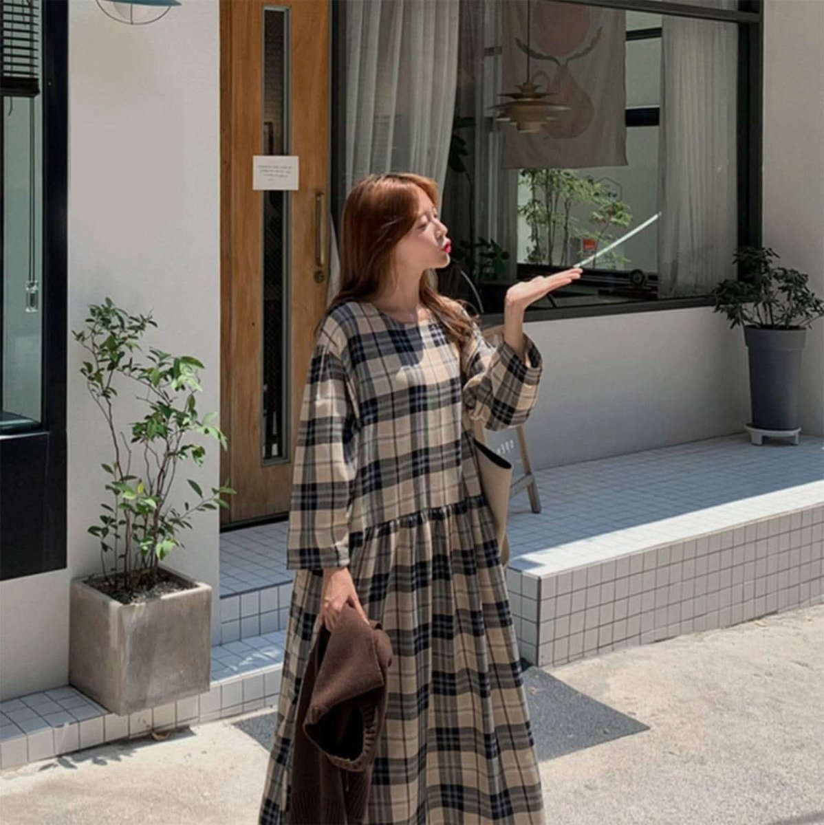 ナチュラルベージュオーバーチェック柄ワンピース - select store mirror meナチュラルベージュオーバーチェック柄ワンピース109737206mirror meselect store mirror me109737206S