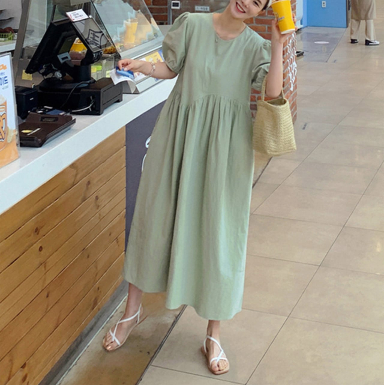 ピスタチオグリーン変形ウエストタックワンピース - select store mirror meピスタチオグリーン変形ウエストタックワンピース109745577mirror meselect store mirror me109745577S