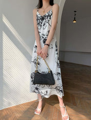 【動画あり】モノトーンカラーシックフラワーキャミソールワンピース - select store mirror me【動画あり】モノトーンカラーシックフラワーキャミソールワンピース113182700mirror meselect store mirror me113182700S