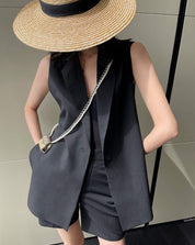 【動画あり】サイドスリットバックルブラックベスト - select store mirror me【動画あり】サイドスリットバックルブラックベスト132414680mirror meselect store mirror me132414680S