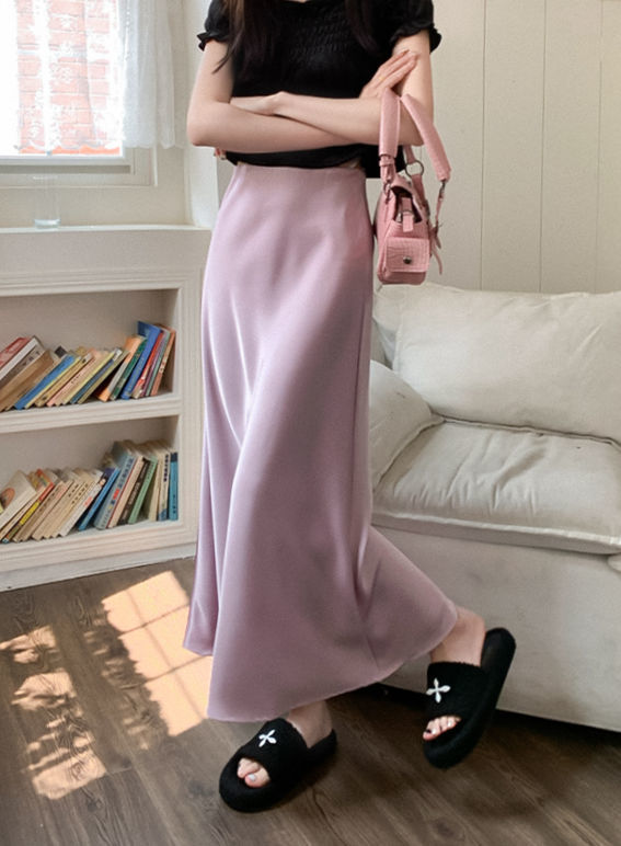 春カラーサテンロングスカート