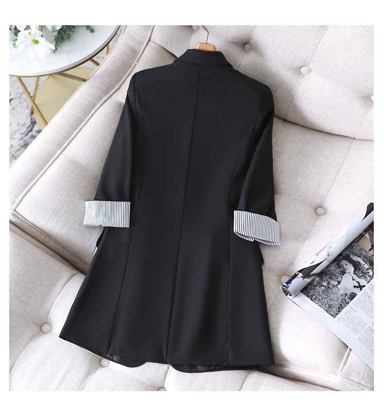 切り返し袖ストライプ美ラインジャケット　２色展開