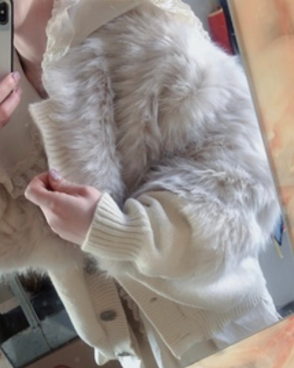 【上質】ボリュームファー切り替えニットカーディガン - select store mirror me【上質】ボリュームファー切り替えニットカーディガン156155440mirror meselect store mirror me156155440S