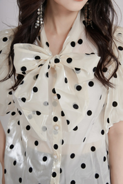 ドットシフォンブラウス